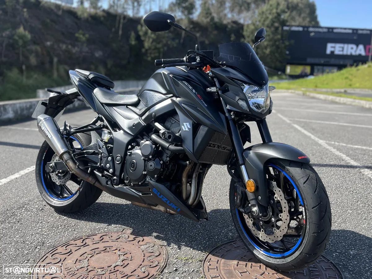 Suzuki GSX GSX 750 F - 1