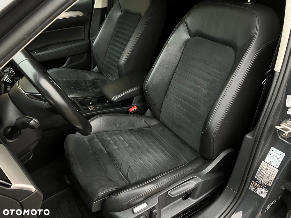 Volkswagen Passat 1.8 TSI BMT Highline DSG - 35