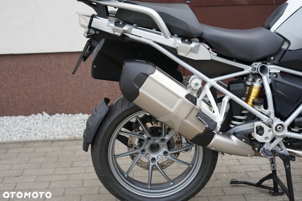 BMW R - 7