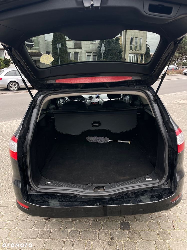 Ford Mondeo 2.0 TDCi Titanium - 9