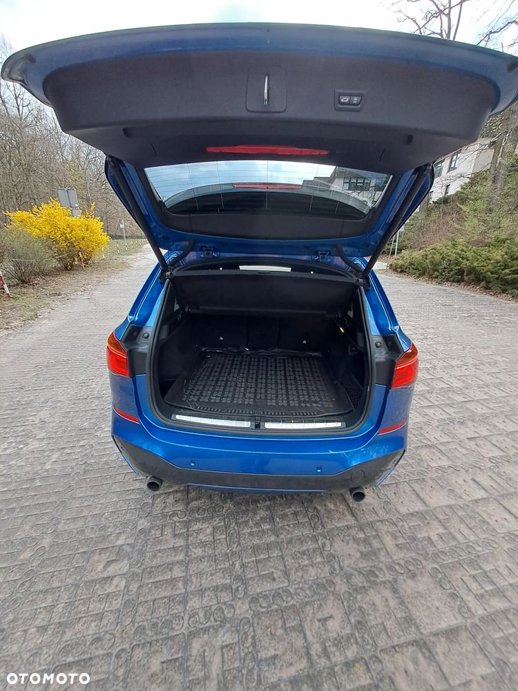 BMW X1 xDrive20i - 14