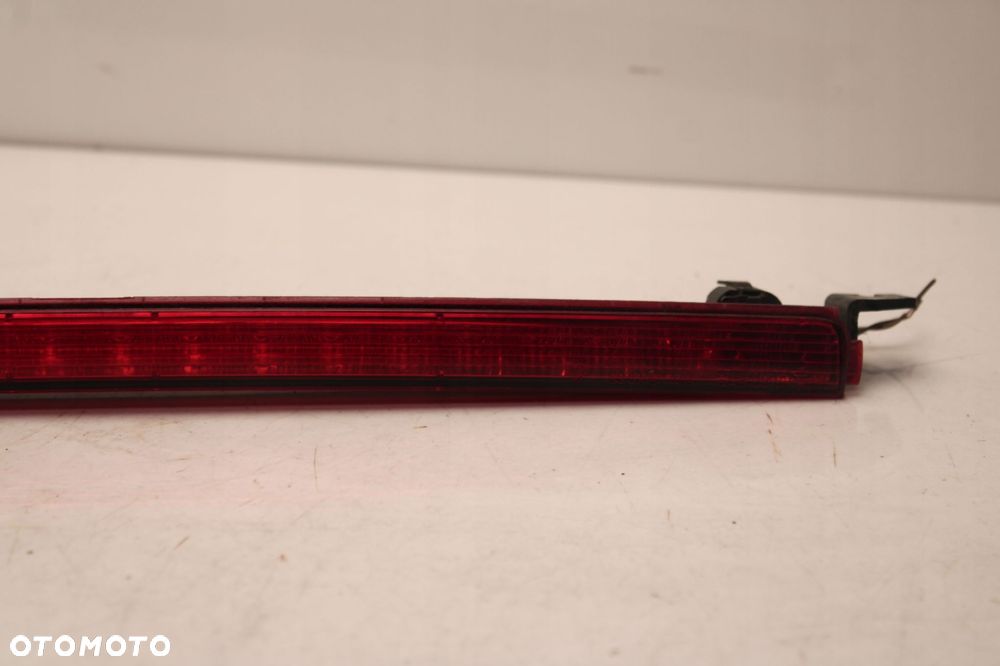 porsche cayenne s 02r- trzecie światło stop stopu 7l5945097 - 3