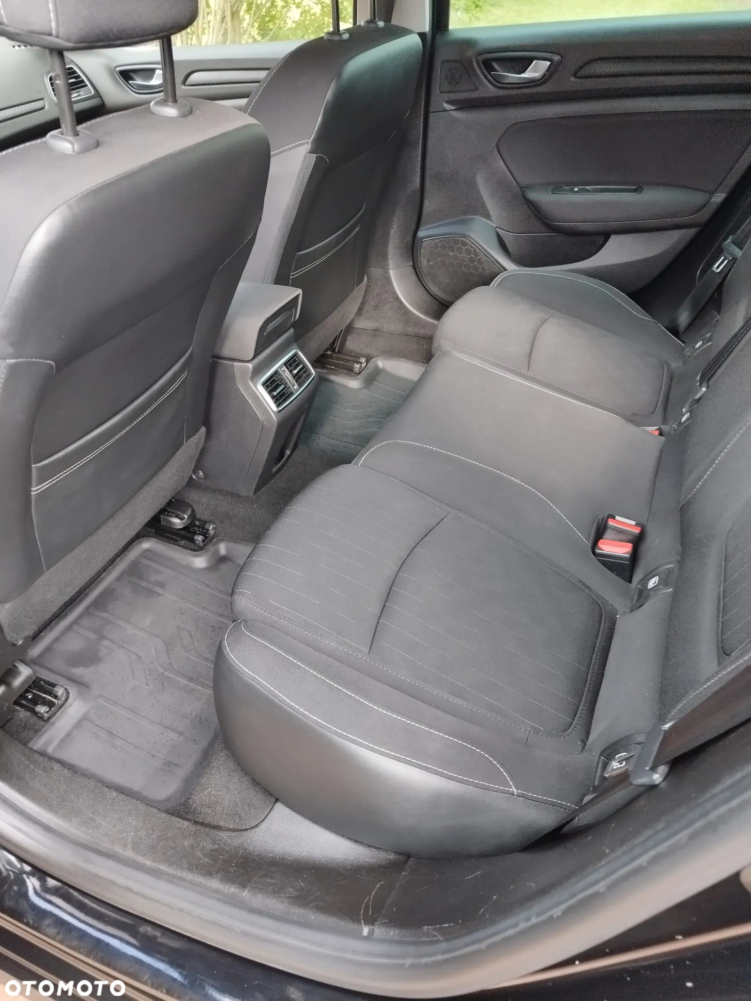 Renault Megane 1.6 SCe Limited - 5