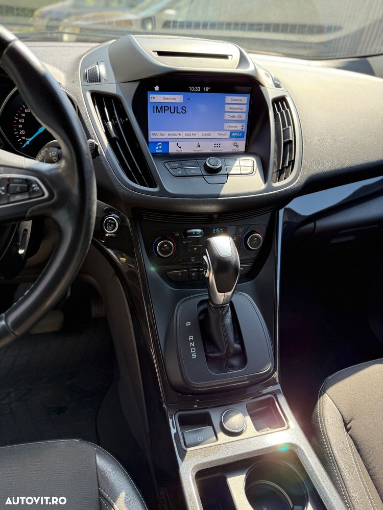 Ford Kuga 2.0 TDCi 4WD Powershift Titanium - 7