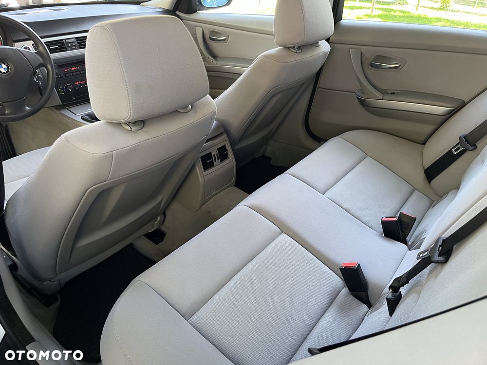 BMW Seria 3 - 8