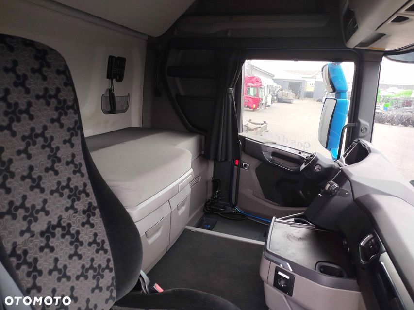 KABINA SCANIA R NTG - 8
