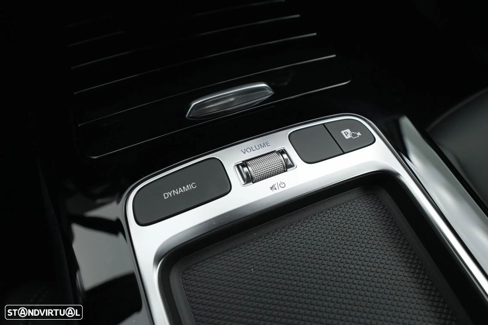 Mercedes-Benz A 250 Limousine e - 26