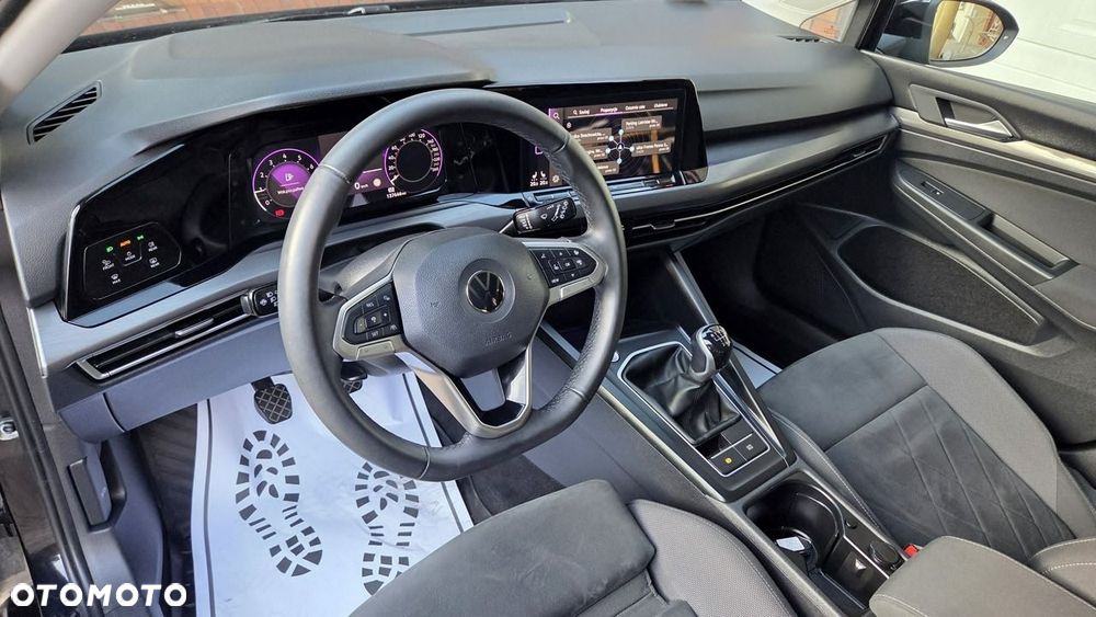 Volkswagen Golf 1.5 TSI EVO Style - 12