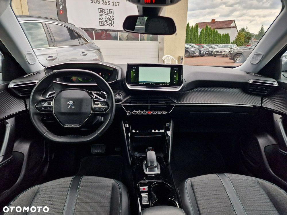 Peugeot 2008 1.5 BlueHDi Allure S&S EAT8 - 10