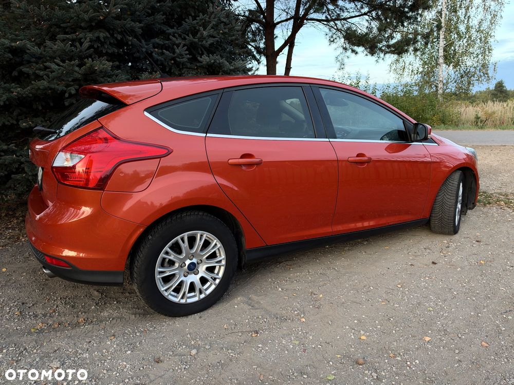 Ford Focus - 26