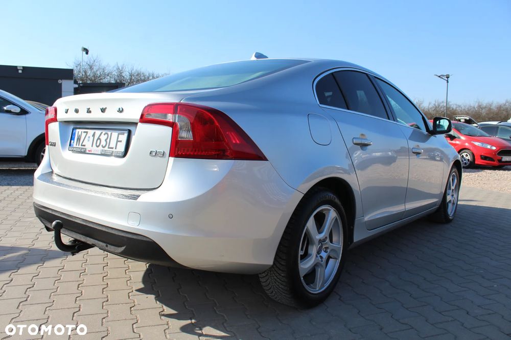 Volvo S60 D3 Summum - 12