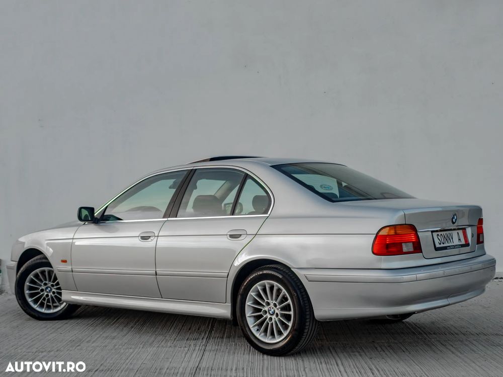 BMW Seria 5 530dA - 4