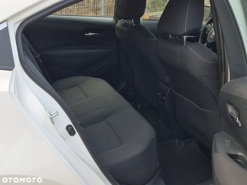 Toyota Corolla 1.5 Comfort - 26