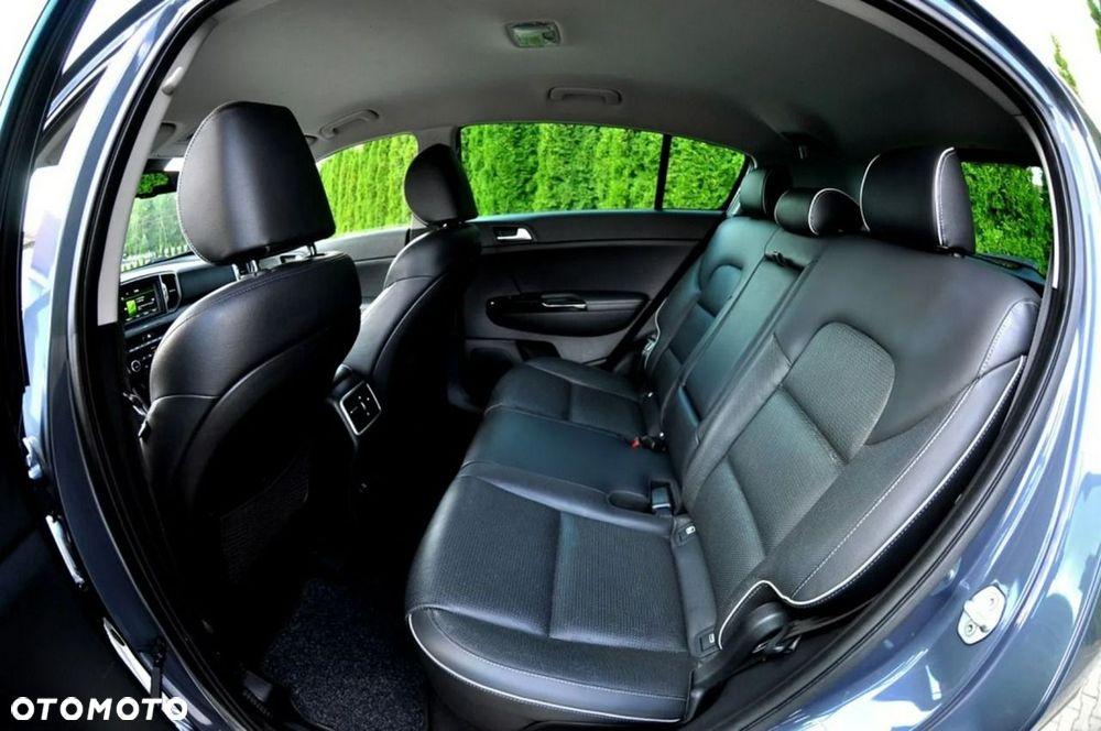 Kia Sportage 1.6 GDI Business Line 2WD - 19
