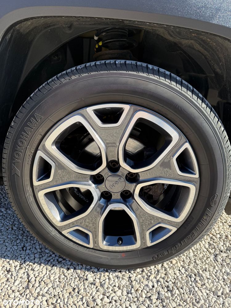 Jeep Renegade 1.4 MultiAir Limited - 27