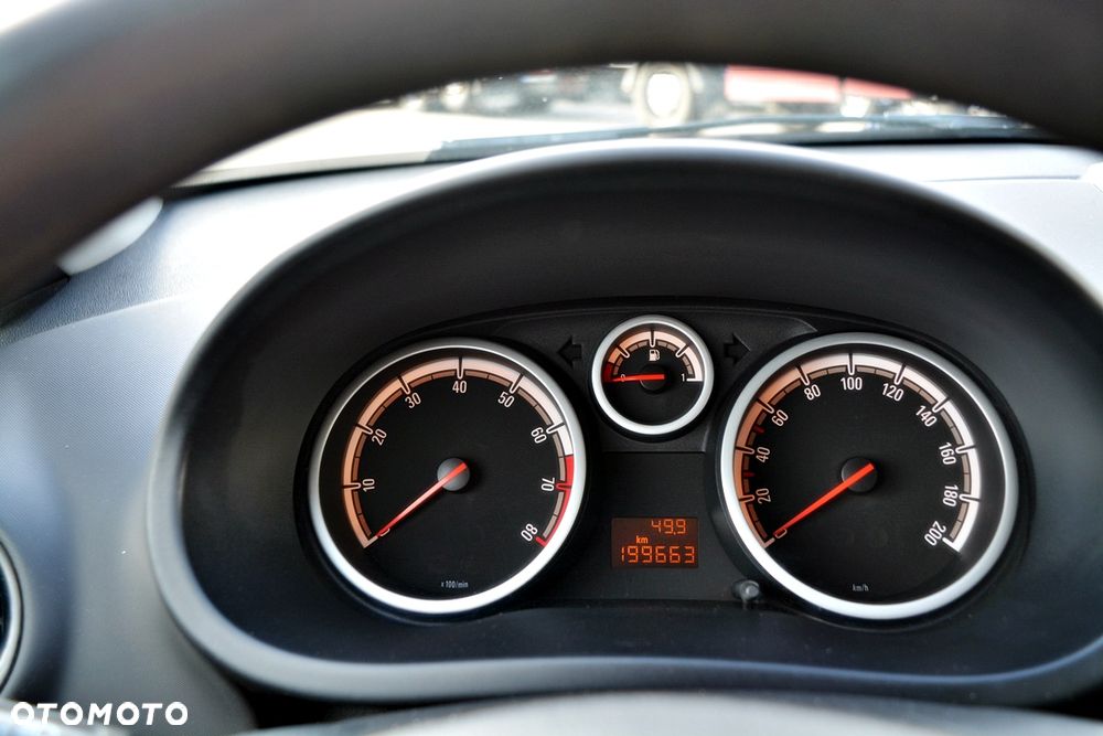 Opel Corsa 1.4 16V Catch me - 18