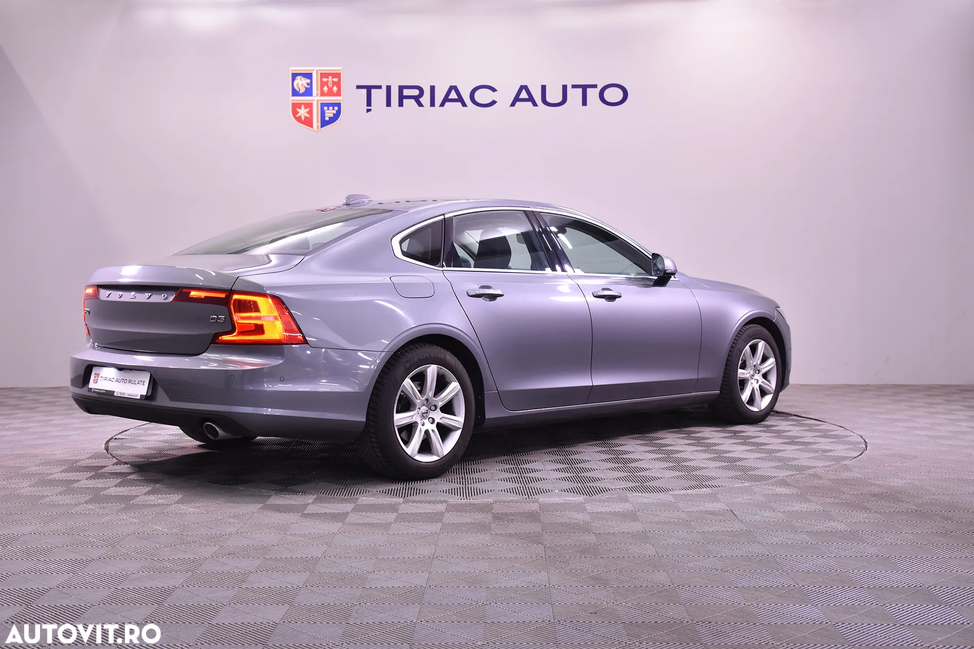 Volvo S90 - 5