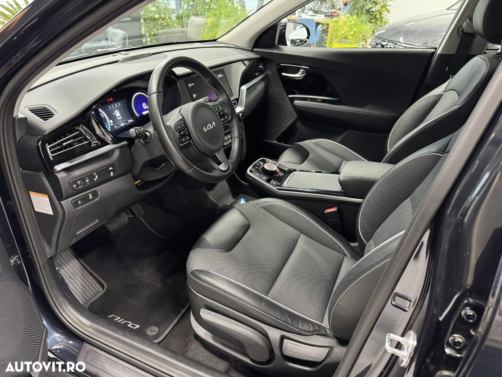 Kia Niro e-Niro 150 kW Vision - 13
