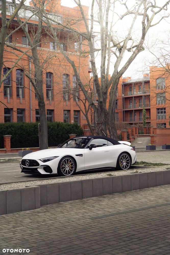 Mercedes-Benz SL AMG 63 4-Matic+ - 8