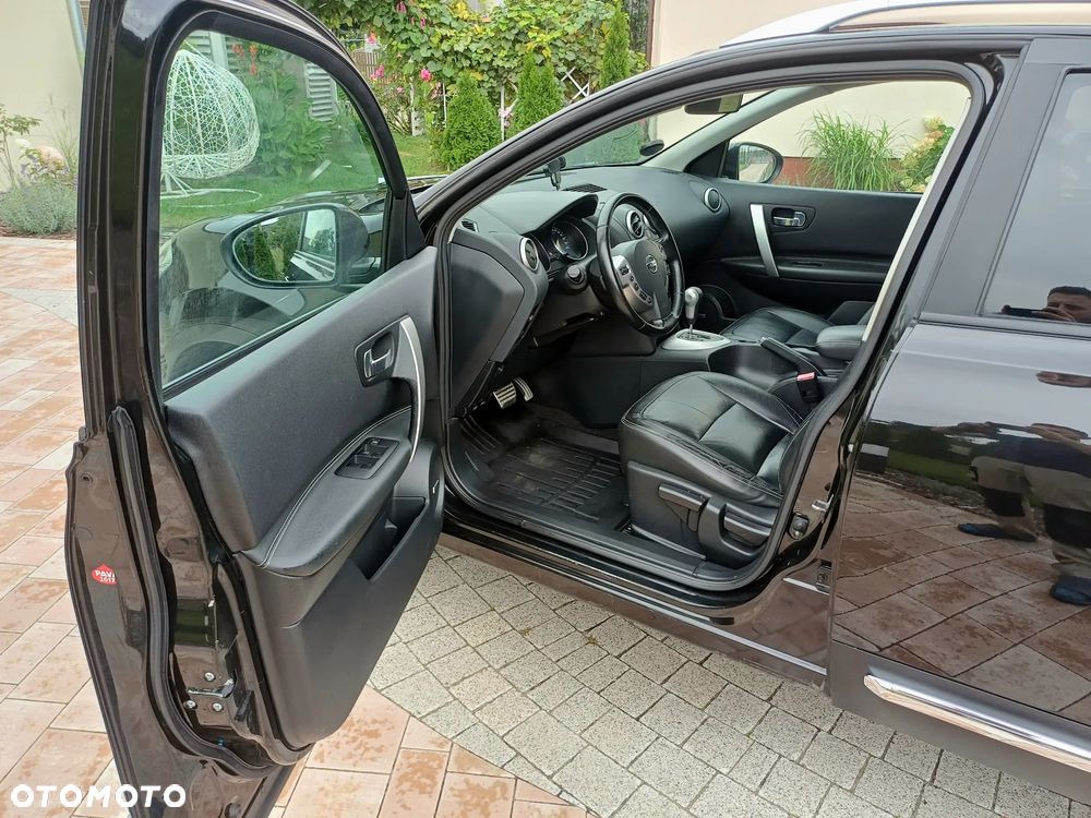 Nissan Qashqai 2.0 CVT tekna - 11
