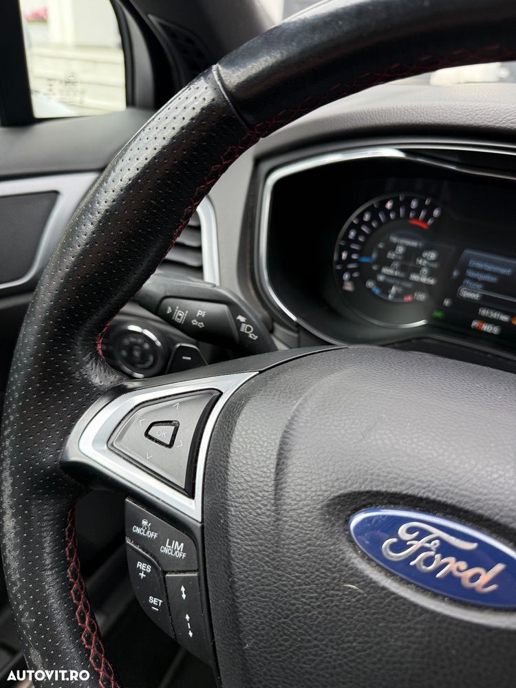 Ford Mondeo 2.0 TDCi ST Line High - 26