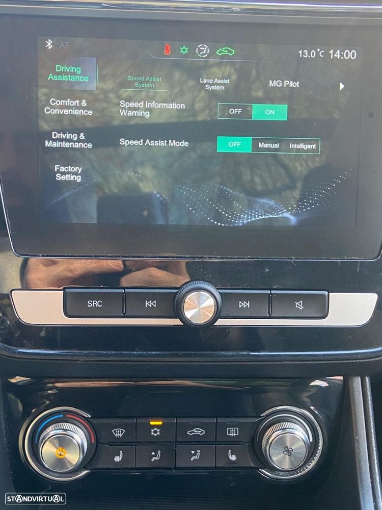 MG ZS EV Luxury - 27