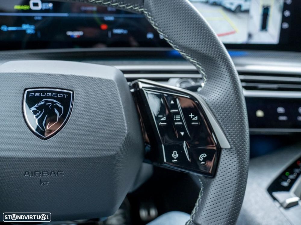 Peugeot E-3008 73 kWh GT - 35