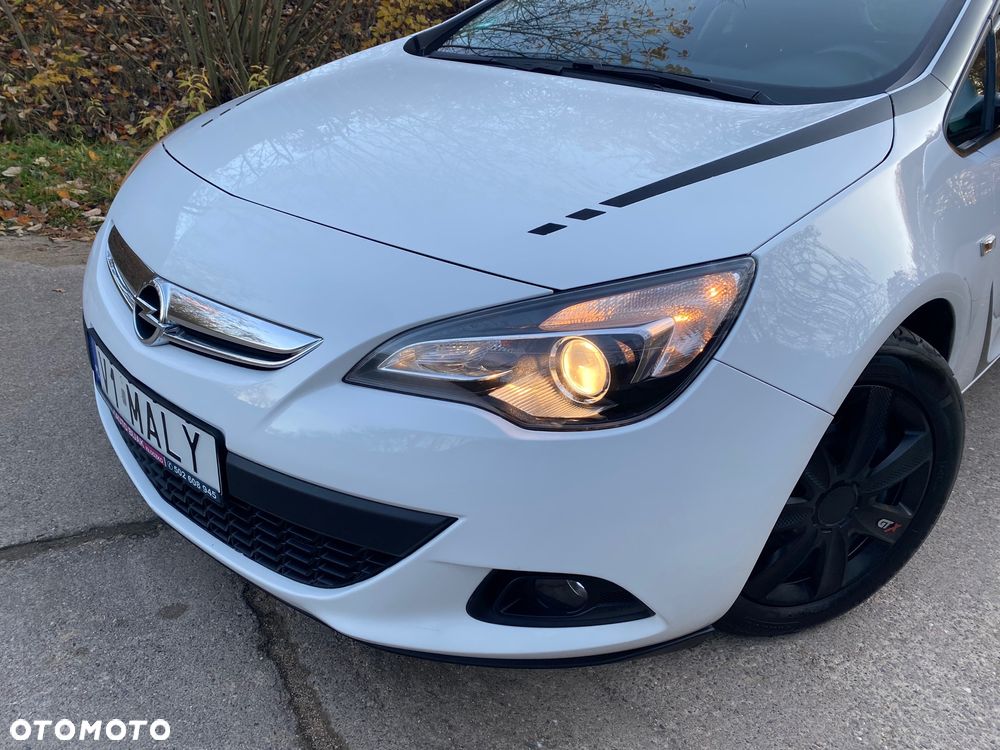 Opel Astra GTC 1.4 Turbo ecoFLEX Start/Stop Innovation - 24