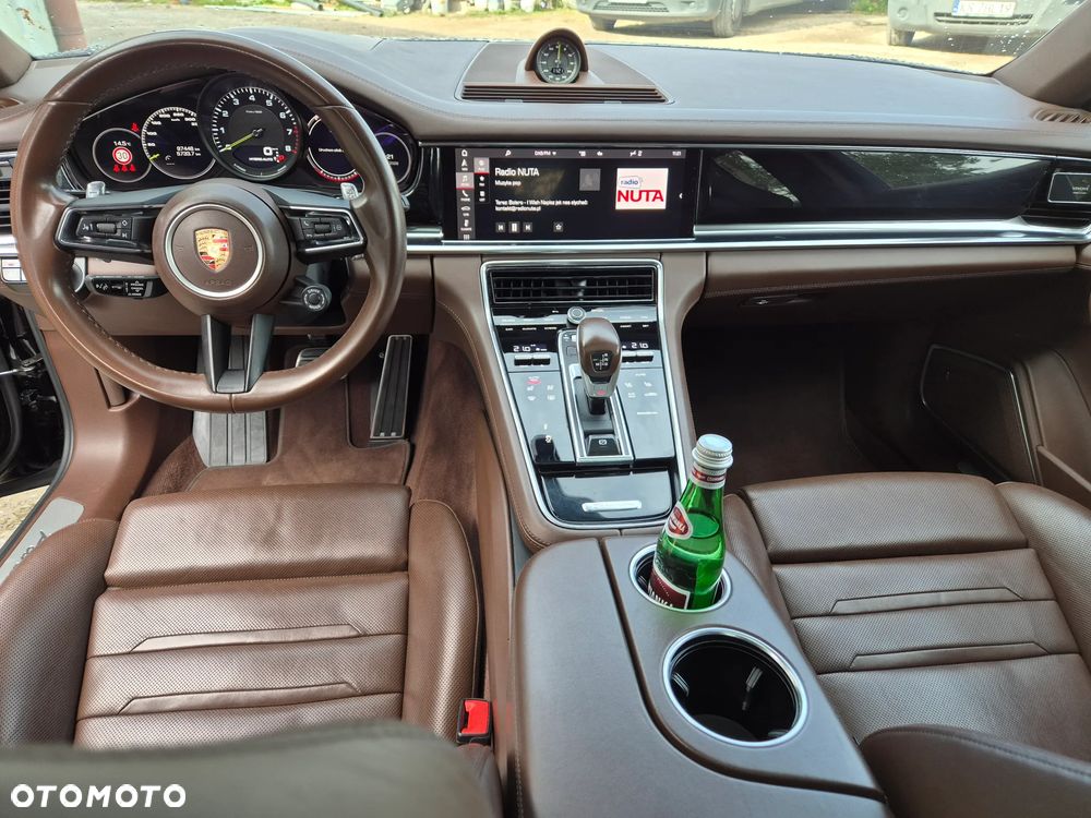Porsche Panamera - 13