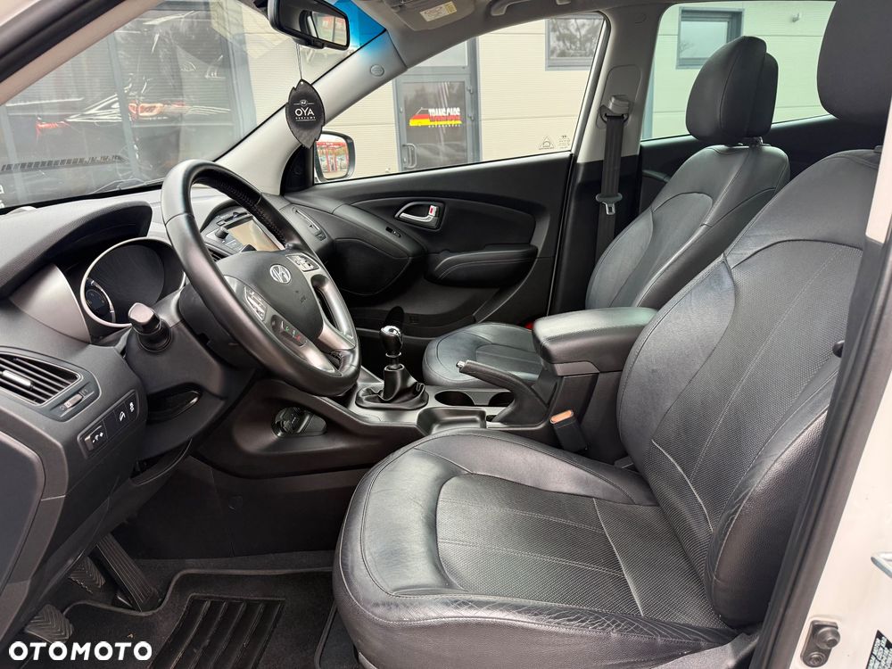 Hyundai ix35 blue 1.6 2WD Finale Gold - 19