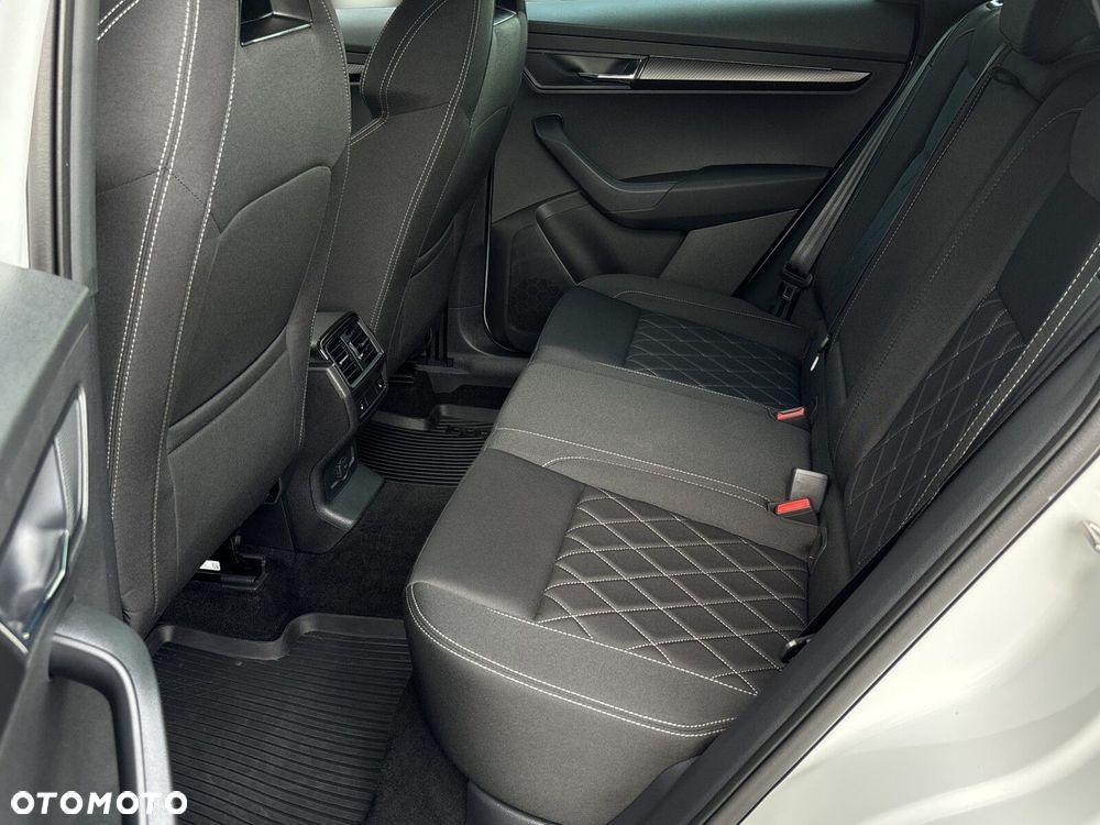 Skoda Karoq 1.5 TSI ACT Sportline DSG - 12