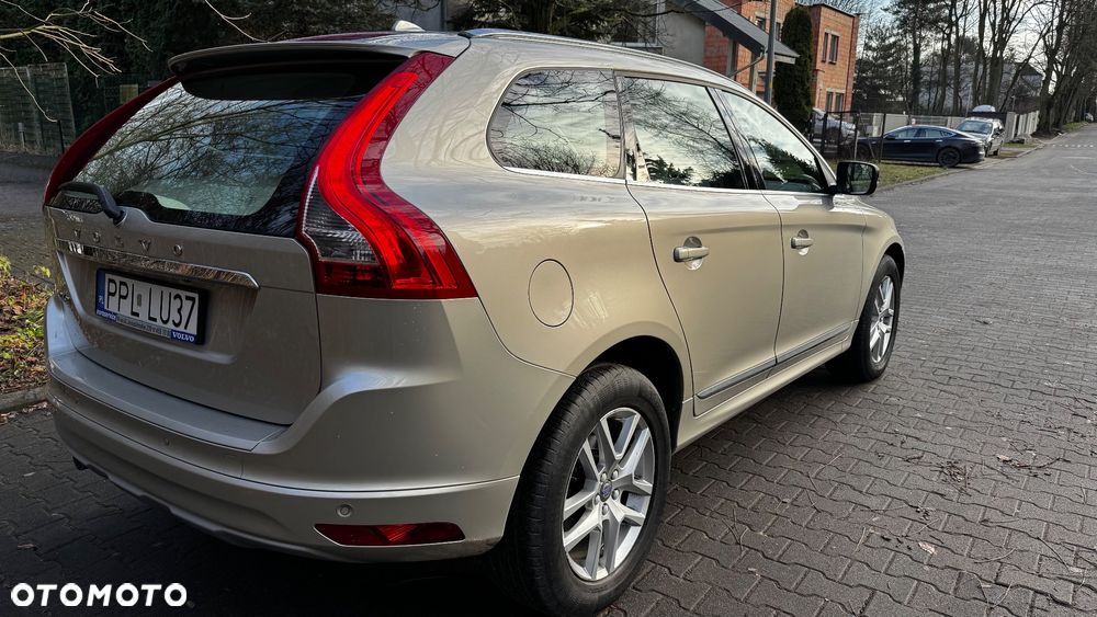 Volvo XC 60 D3 Drive-E Summum - 4