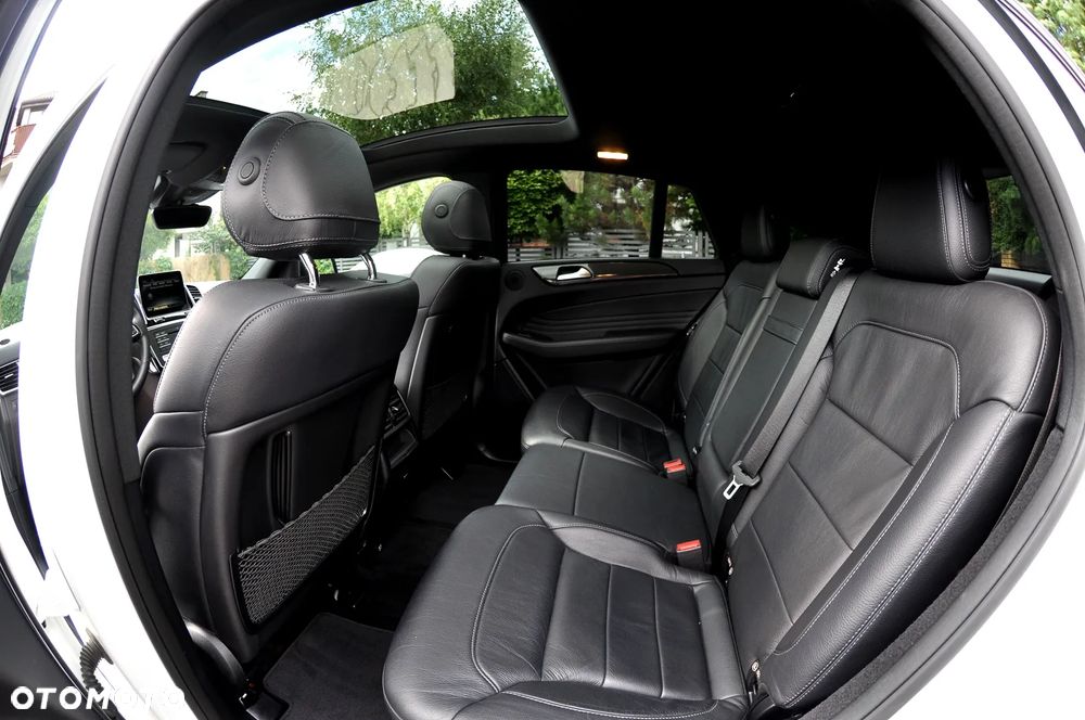 Mercedes-Benz GLE - 20