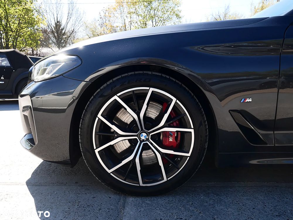 BMW Seria 5 540d xDrive mHEV M Sport sport - 22
