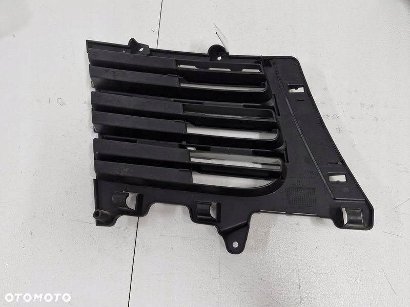 PORSCHE CAYENNE KARTKA ZDERZAKA 7L5807681 - 2