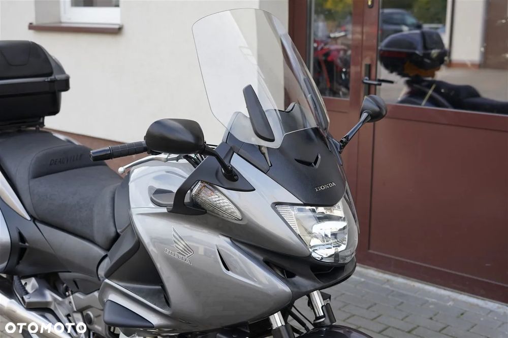 Honda NT - 12