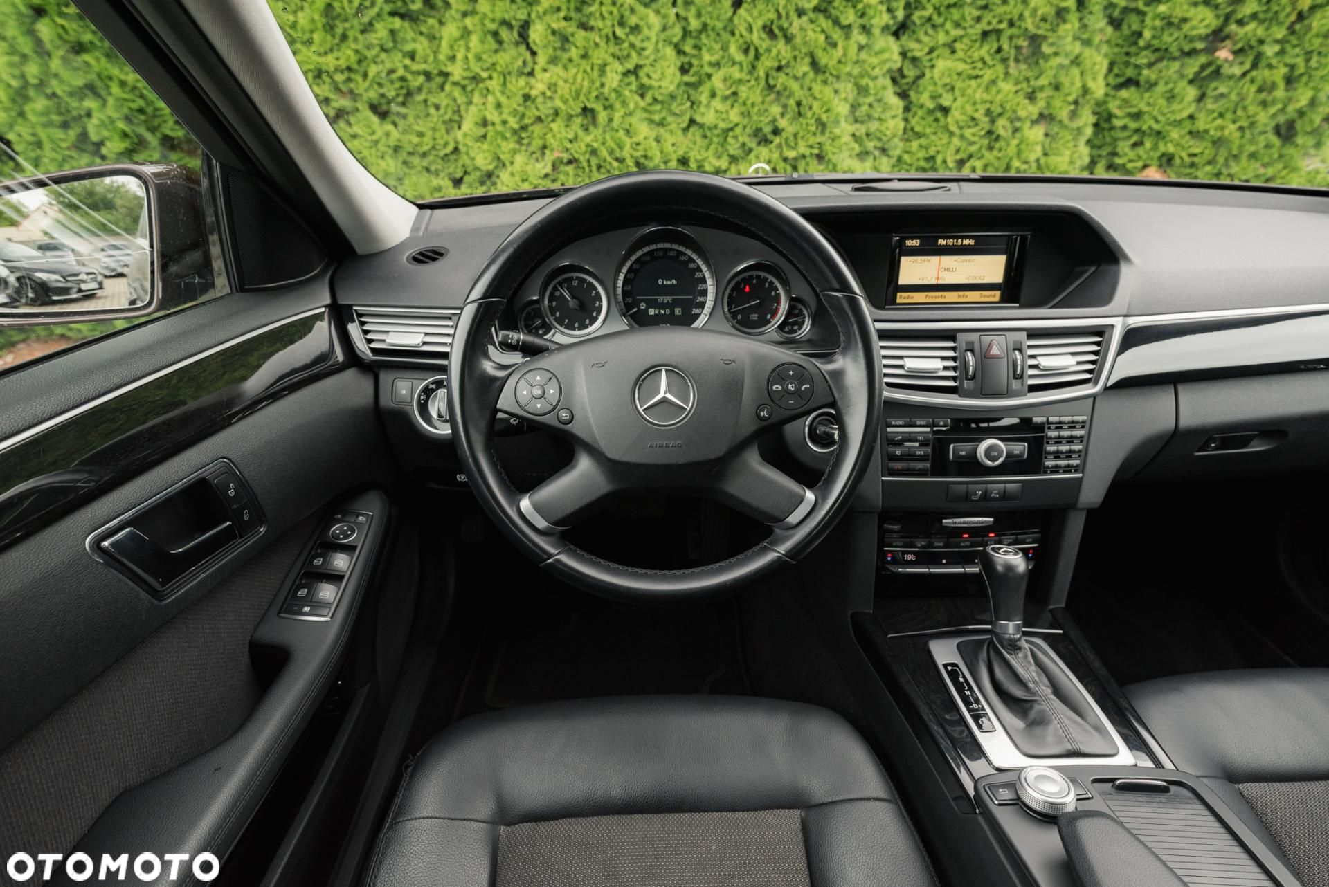 Mercedes-Benz Klasa E - 11