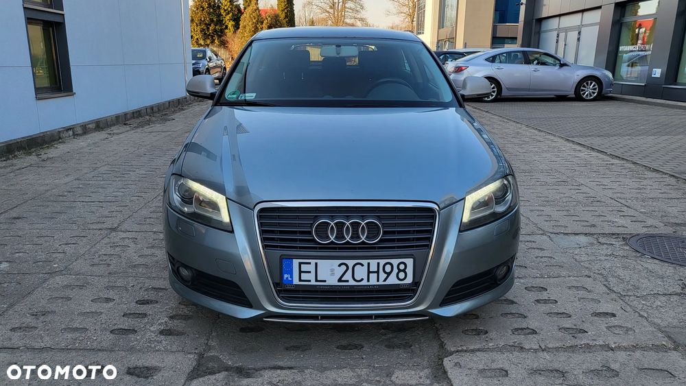 Audi A3 3-drzwiowe 2.0 TDI DPF Ambiente - 9