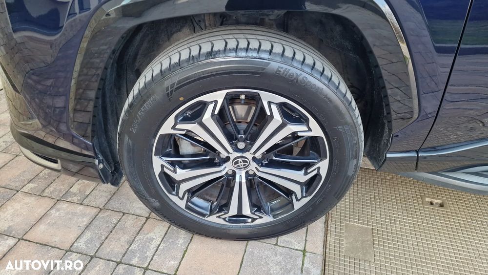 Toyota RAV4 2.5 PHEV VVT-iE 4x4 Style Bi-Tone - 36