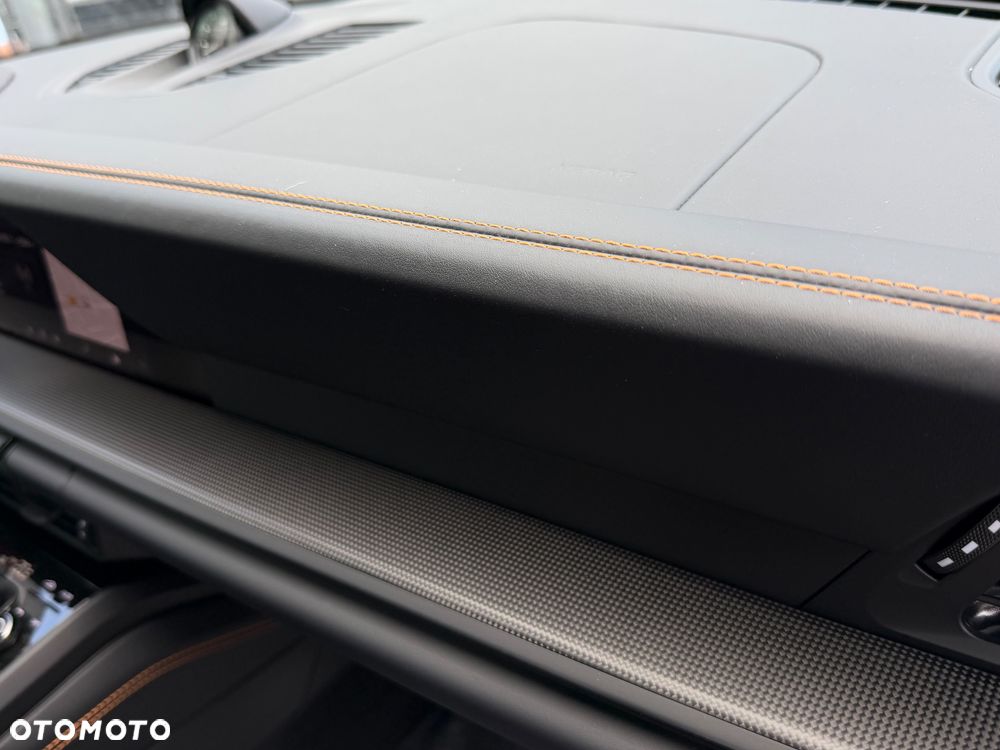 Porsche 911 Targa 4 GTS PDK - 40
