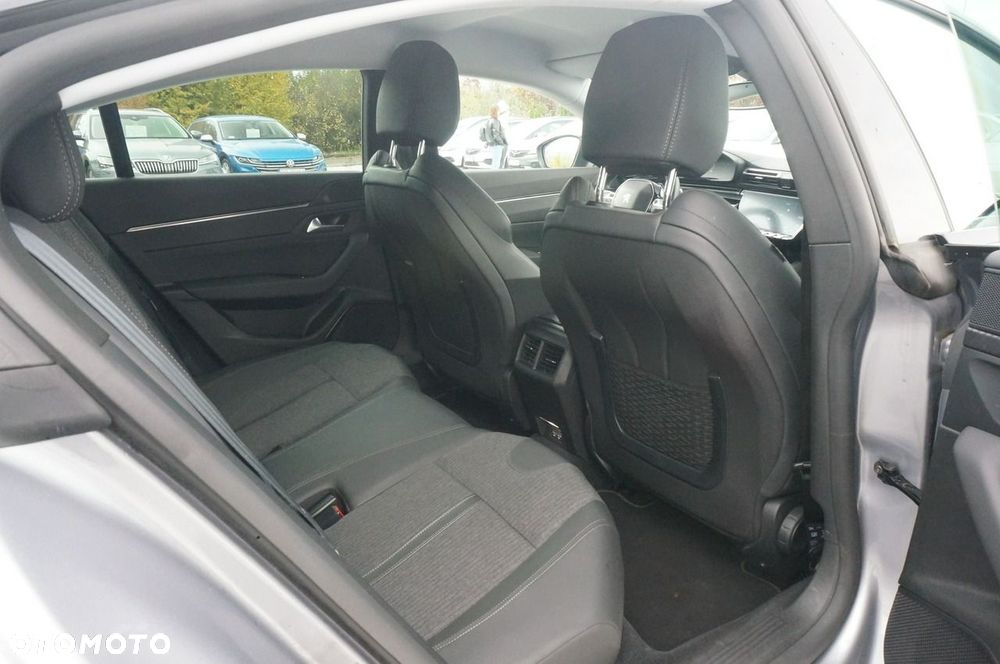 Peugeot 508 1.5 BlueHDi Active Pack S&S EAT8 - 31