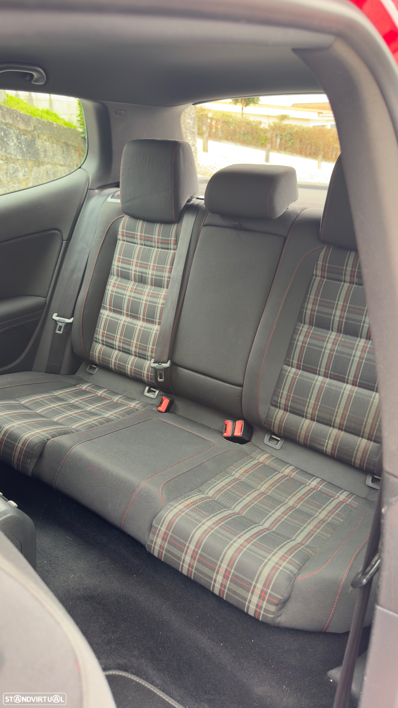 VW Golf 2.0 TSi GTI DSG - 11