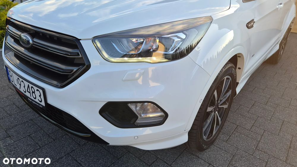 Ford Kuga 2.0 TDCi 4x4 ST-Line - 31