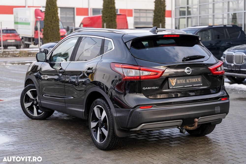 Nissan Qashqai 1.6 DCI Xtronic N-Connecta - 4