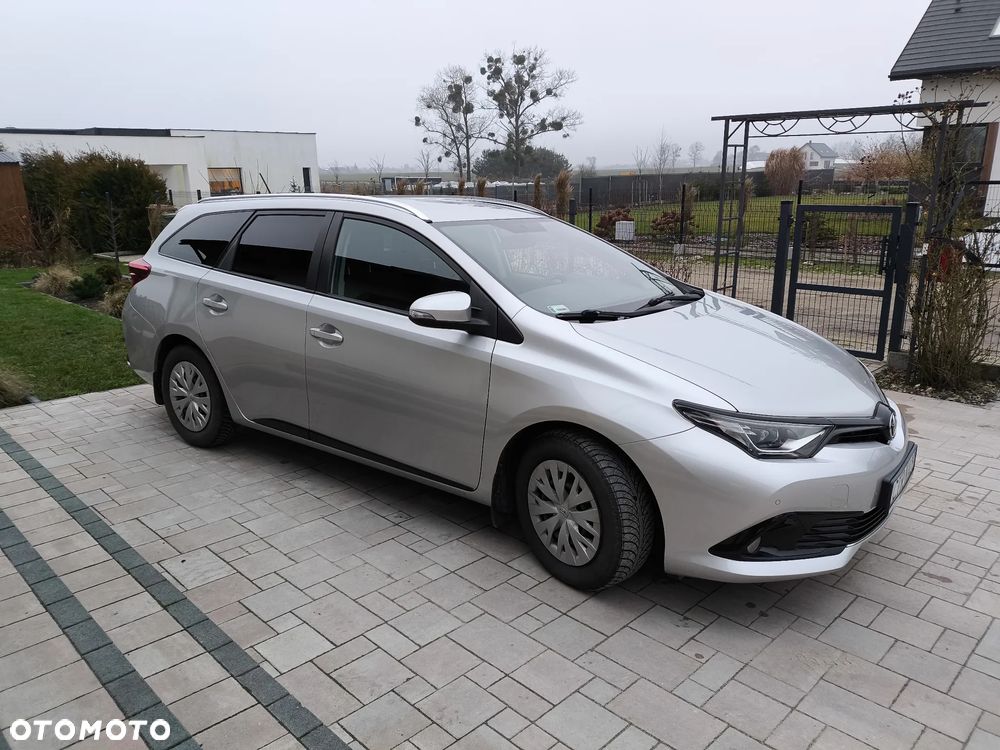 Toyota Auris 1.6 Comfort - 5