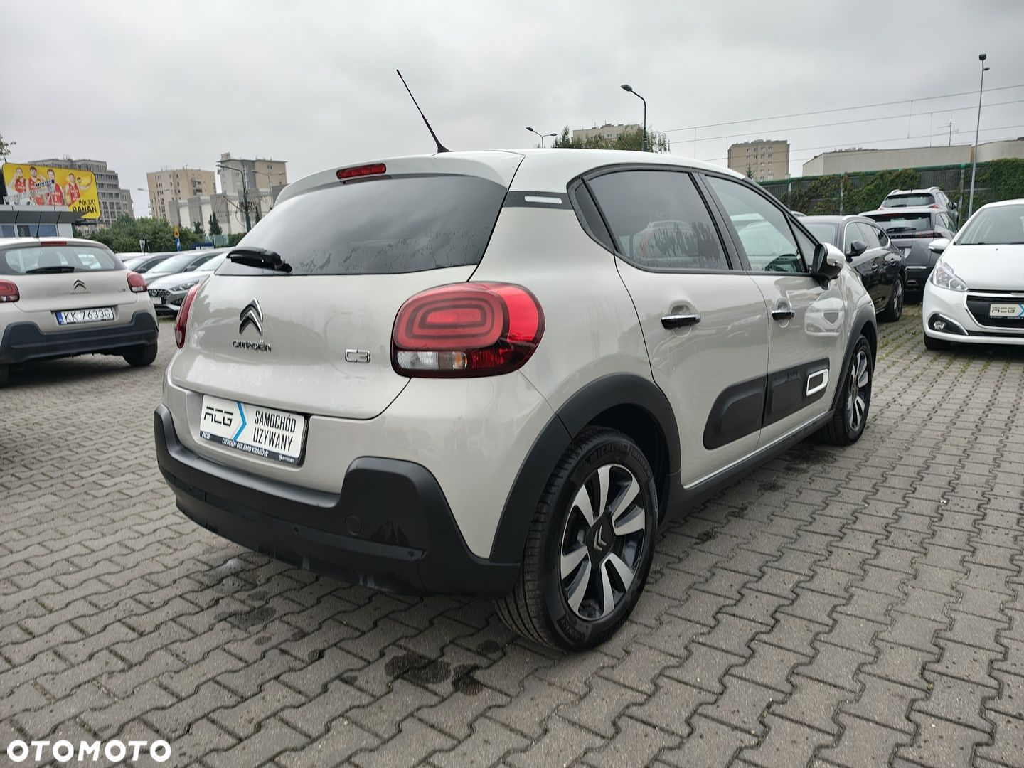 Citroën C3 1.2 PureTech Max EAT6 - 6