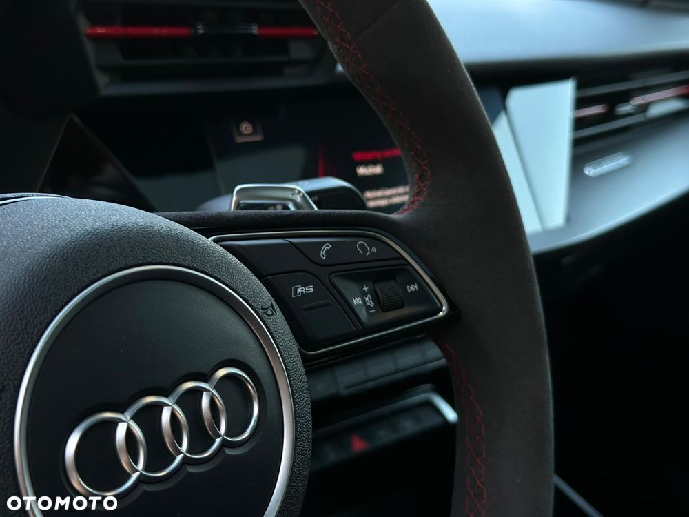 Audi RS3 Limousine - 27