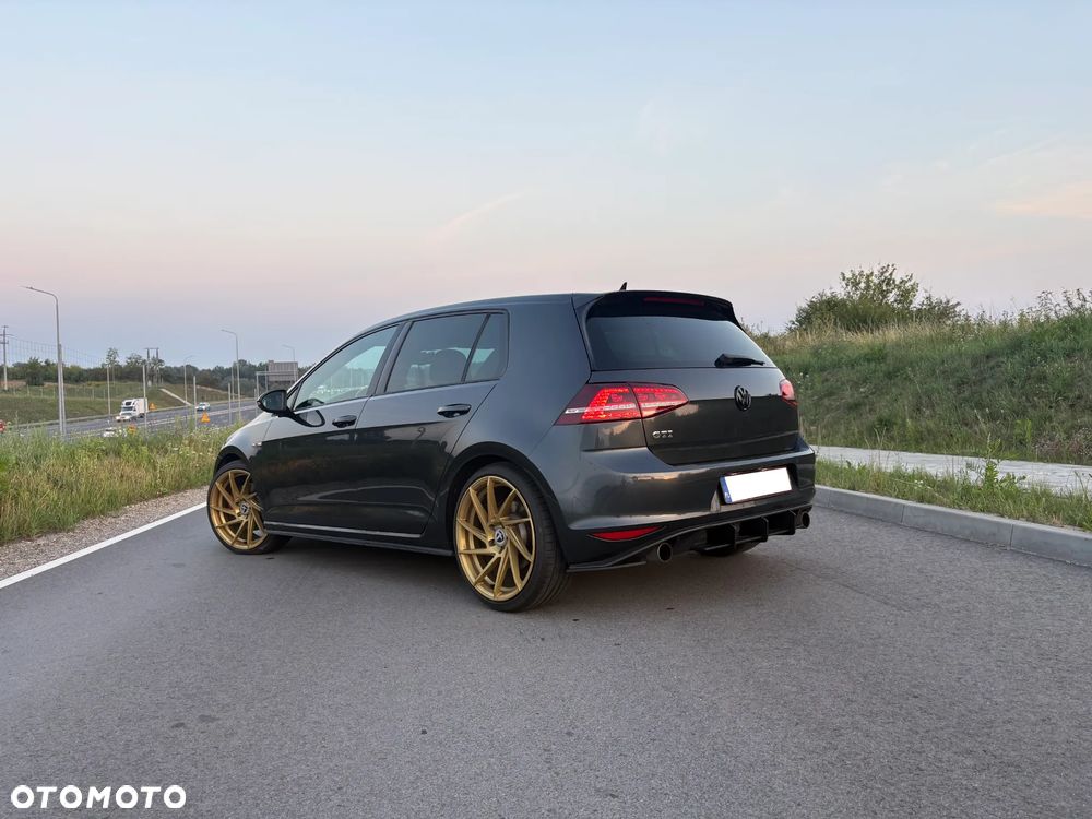 Volkswagen Golf 2.0 TSI BMT GTI - 20