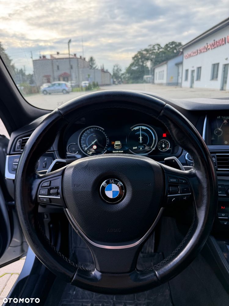 BMW Seria 5 - 21