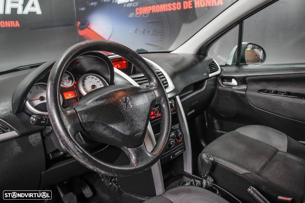 Peugeot 207 1.4 HDi Trendy - 19